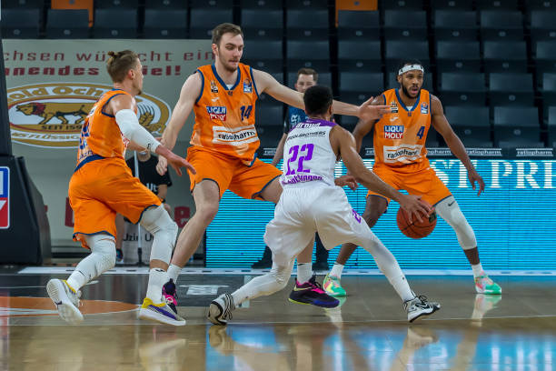 的14场比 的14场比